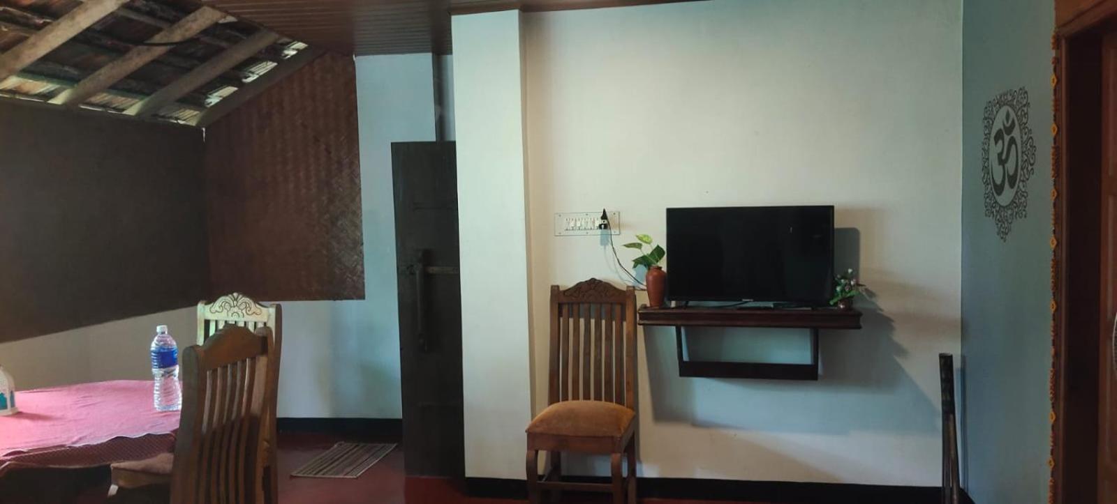 Ambadi'S Villa -Lake View Resort Pallipuram Exteriér fotografie